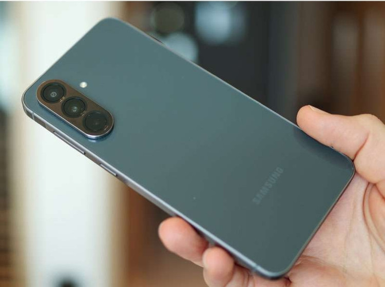 گوشی موبایل سامسونگ مدل SAMSUNG A56 5G رم 8 حافظه داخلی256 گیگابایت. ویتنام
