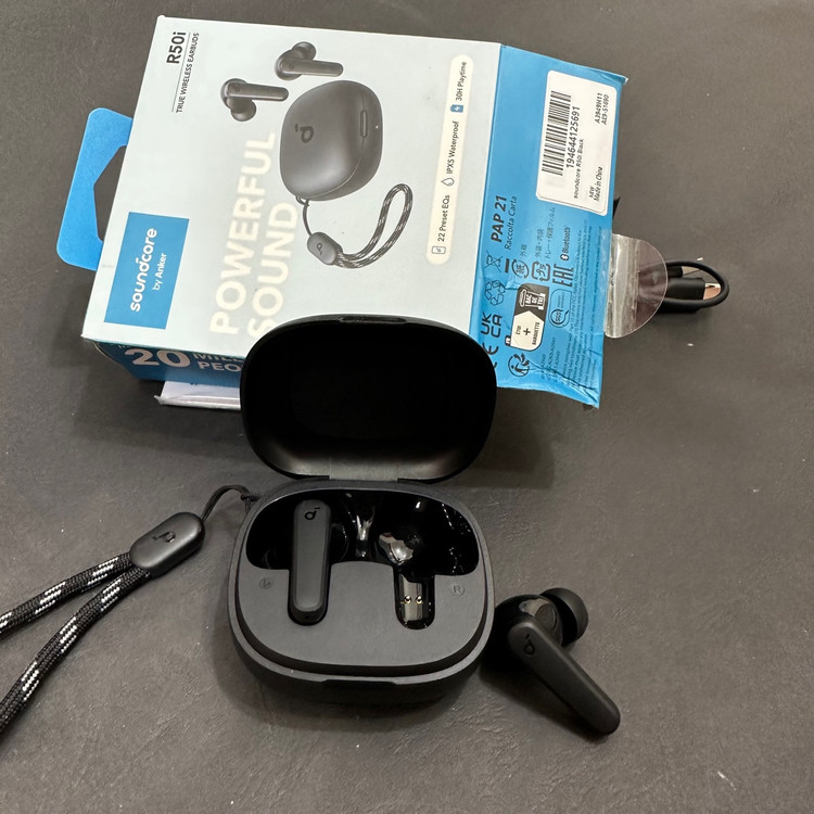 هدفون بلوتوثی انکر مدل SoundCore R50i